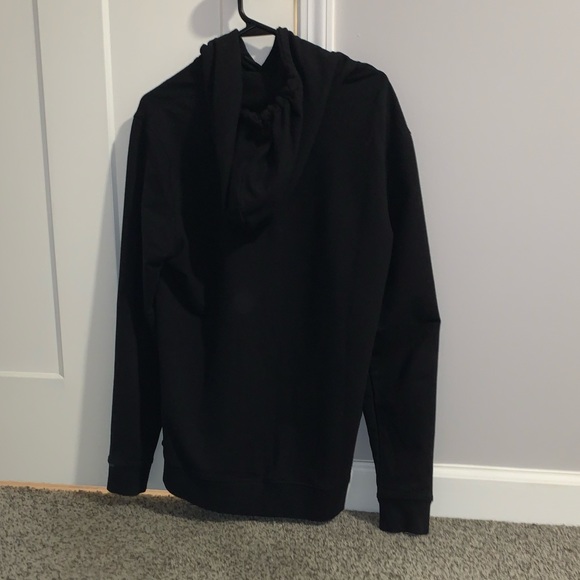 Cuts Classic sweatshirt - Picture 2 of 3